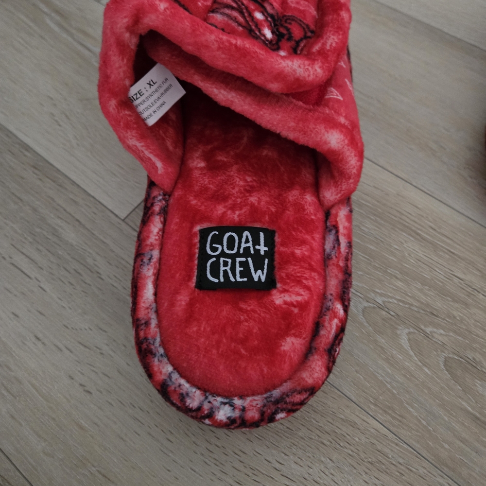 Red Fuzzy Slippers - Picture 3 of 4